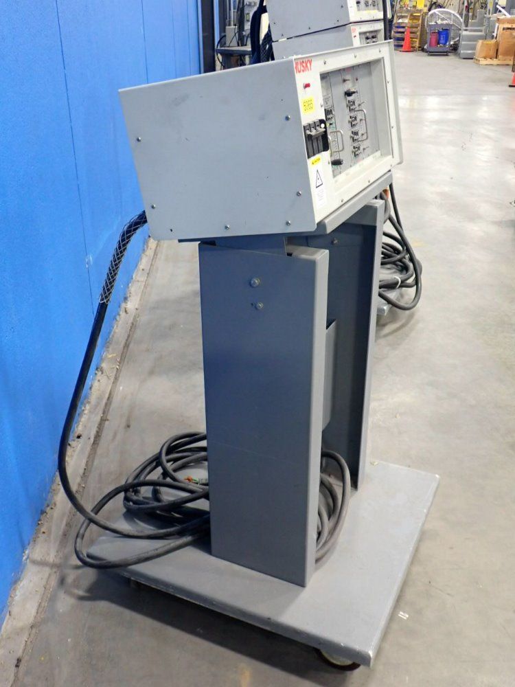 Husky 40 A Mold System