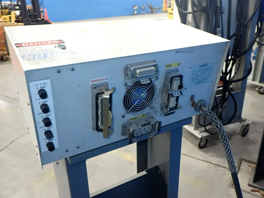 Husky 40 A Mold System