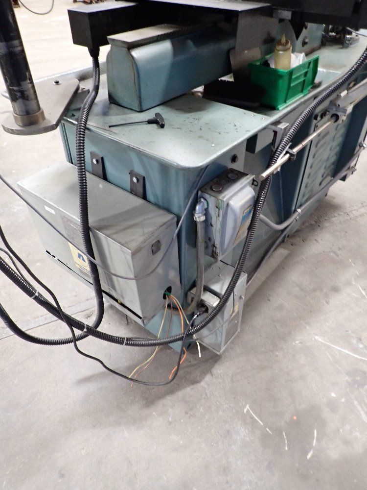 Feeler 2/1hp Lathe - Ftl-27