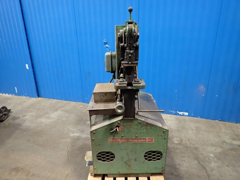 Uni-hydro 35 Ton Ironworker - 543p 8781