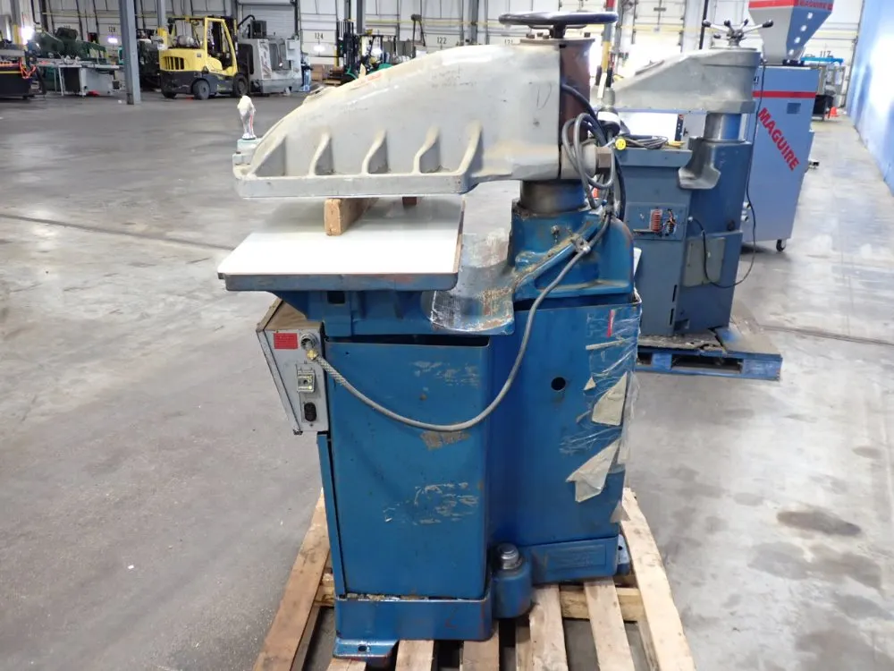 Usm 18" X 40" Table Clicker Press - B