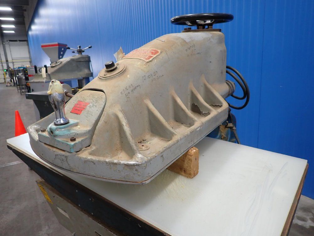 Usm 18" X 40" Table Clicker Press - B