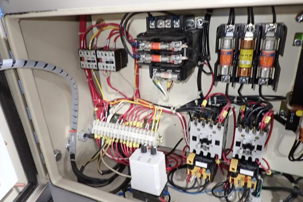 Ball & Jewell 5 Hp Granulator - Haf812