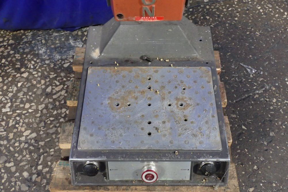 Branson 8400 Ultrasonic Welder - 8400