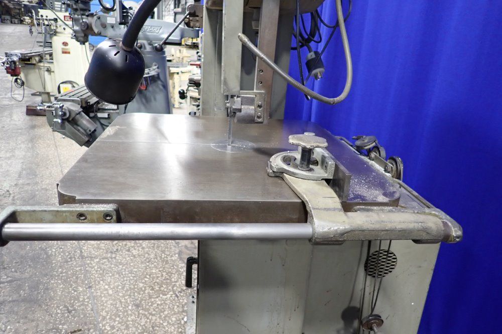 Doall 17" 1612-0 Vertical Band Saw - 1612-0