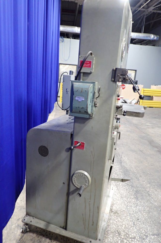 Doall 17" 1612-0 Vertical Band Saw - 1612-0