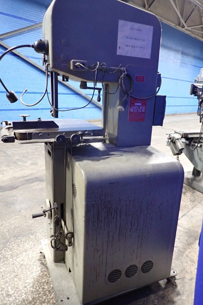Doall 17" 1612-0 Vertical Band Saw - 1612-0