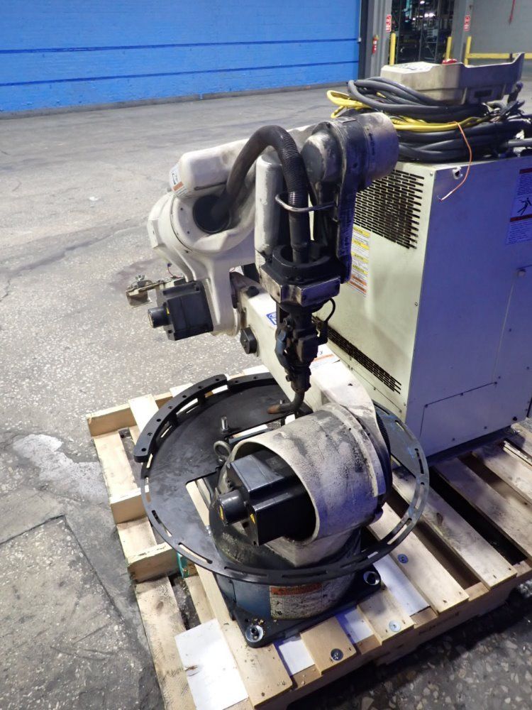 Otc Robot W/ Controller - Axcan1-v000