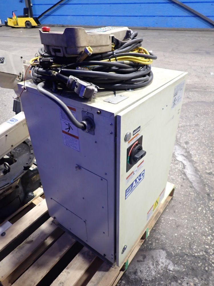 Otc Robot W/ Controller - Axcan1-v000