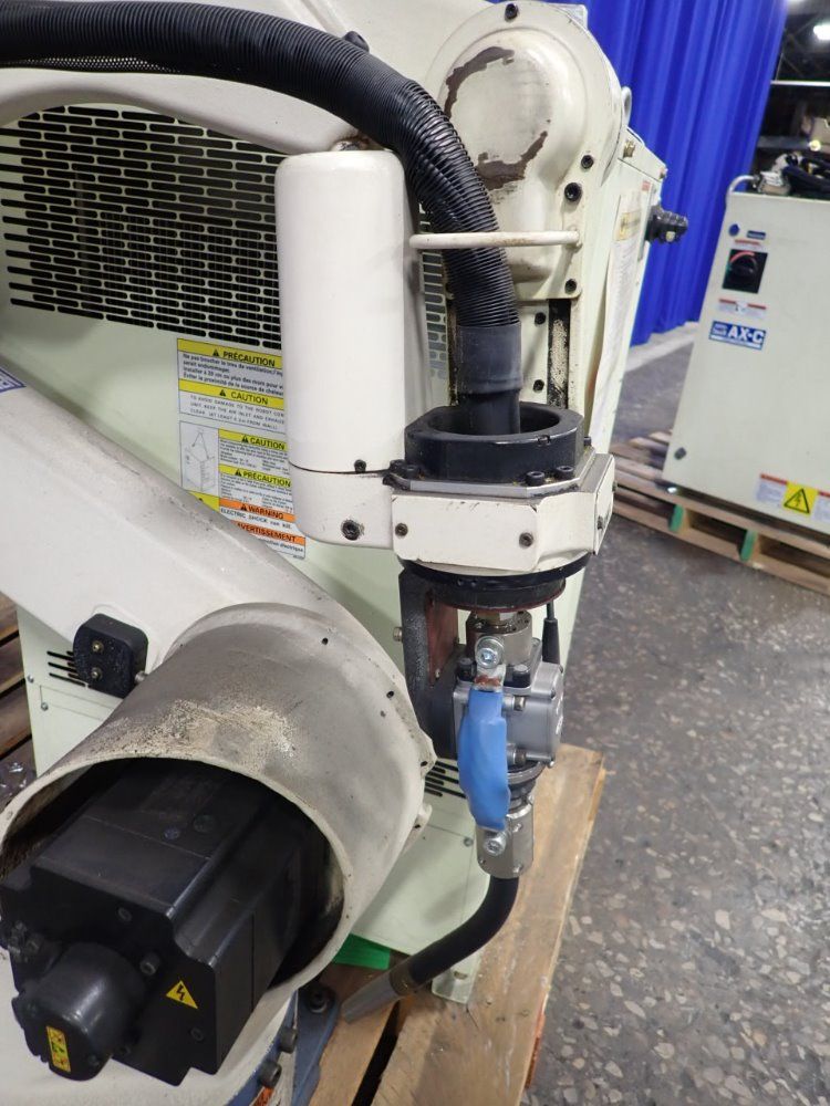 Otc Robot W/ Controller - Axcan1-v000