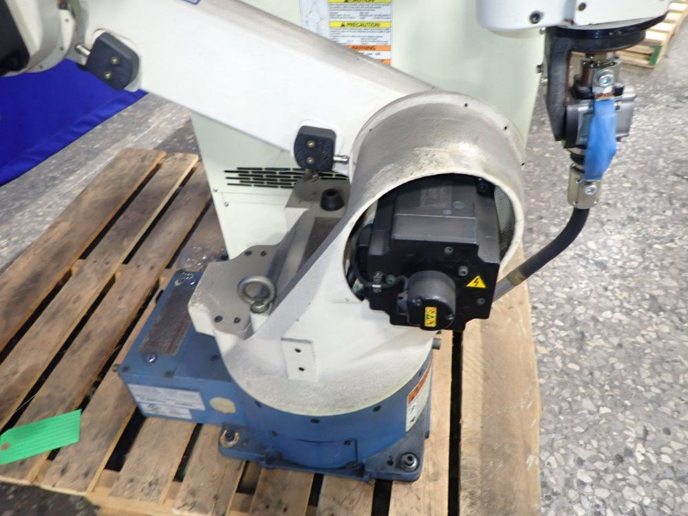 Otc Robot W/ Controller - Axcan1-v000