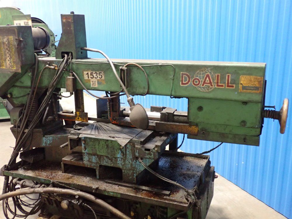 Doall 9"x16" Rectangular, 159" X 1" Blade Horizontal Bandsaw - C-916 D