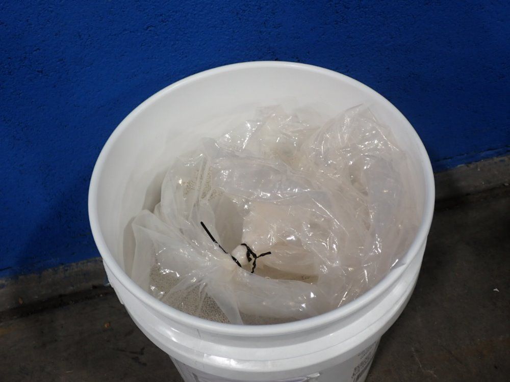 Uop Llc Molsiv Absorbent - 8828901