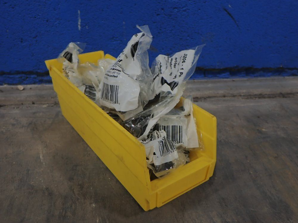 Shepherd Hardware Products 1 1/8" Round Rubber Feet