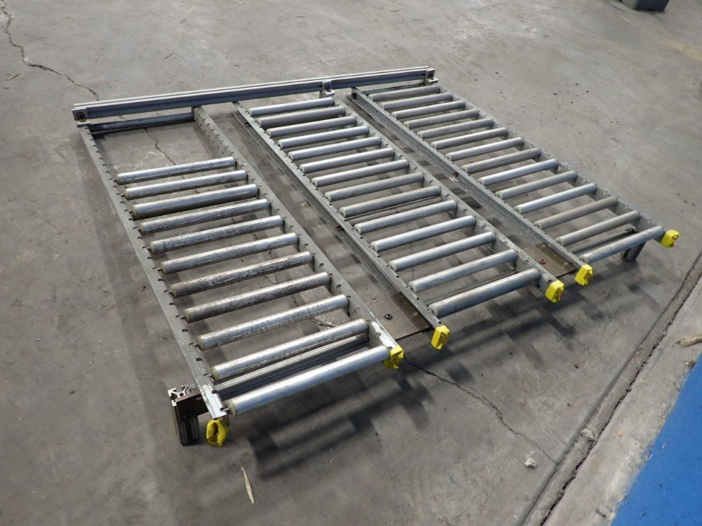 3 Rollers: 26"x8" Roller Conveyor