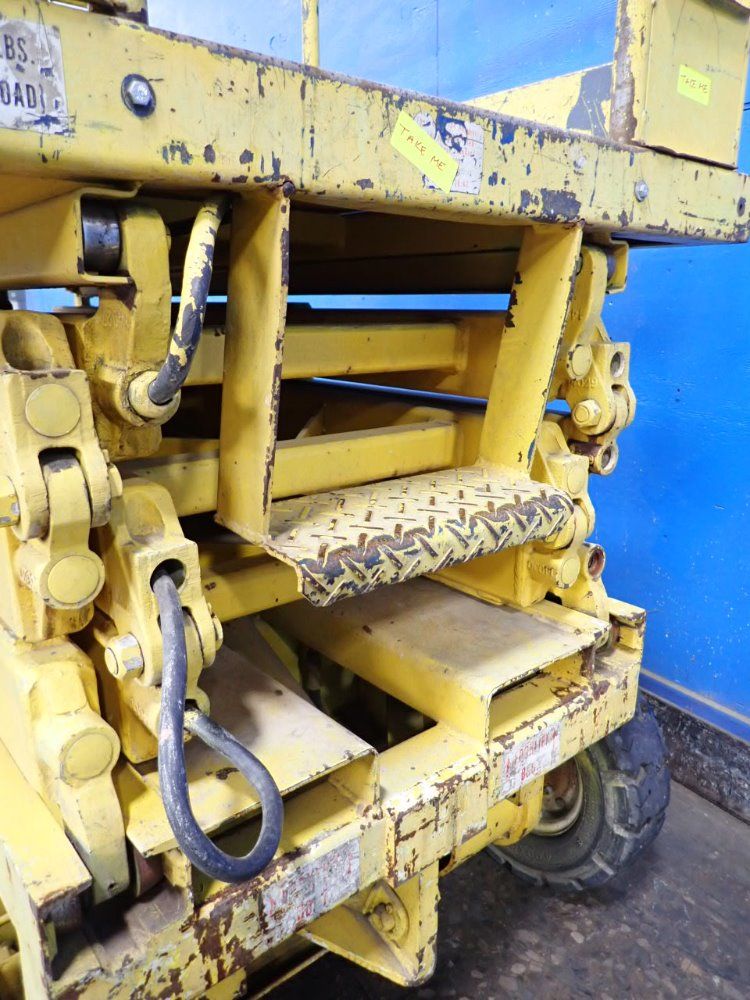 Marklift 1000 Lbs Scissor Lift