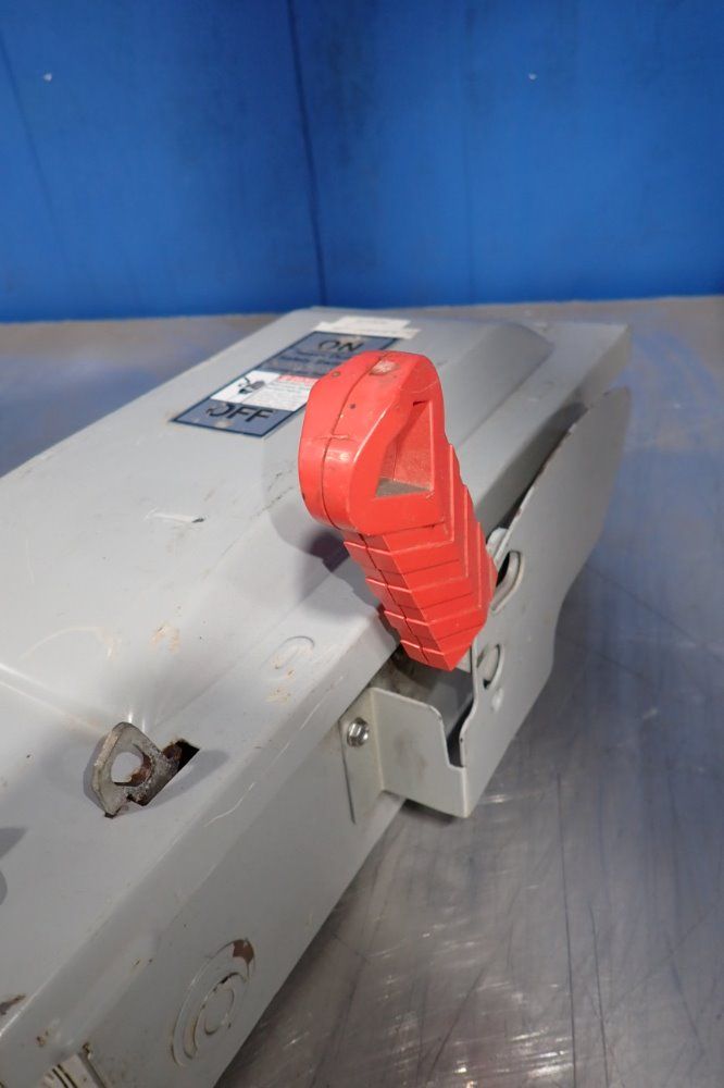 Siemens 30 Amp/600 Vac/600vdc Fusible Disconnect - Nema Type 1