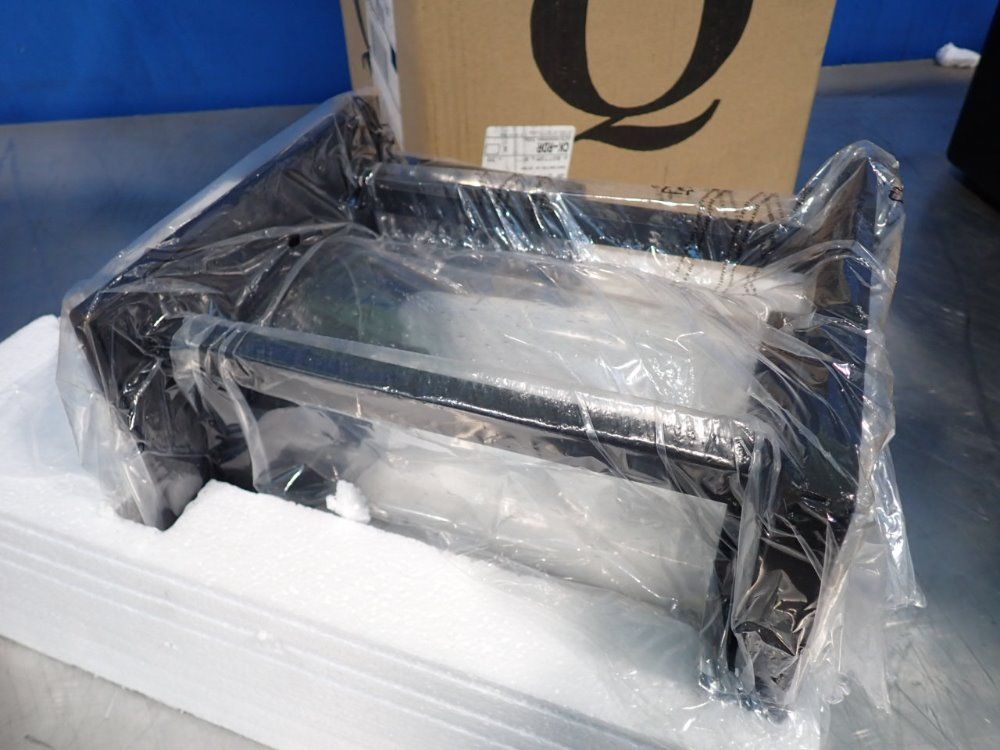 Quorum Light Fixture - 7272-69