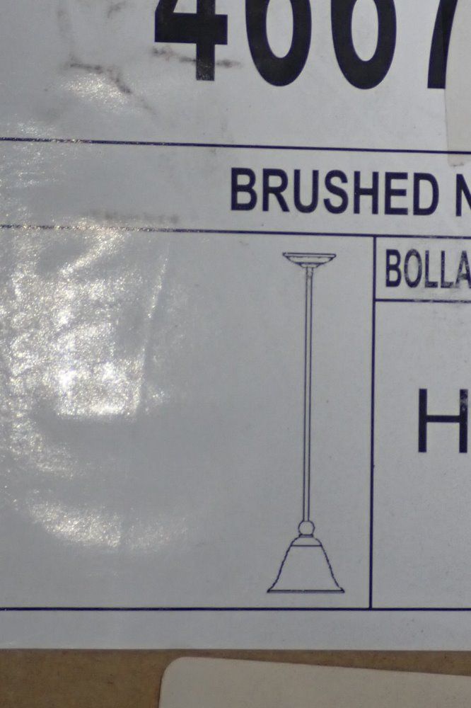 Hinkley Light Fixture