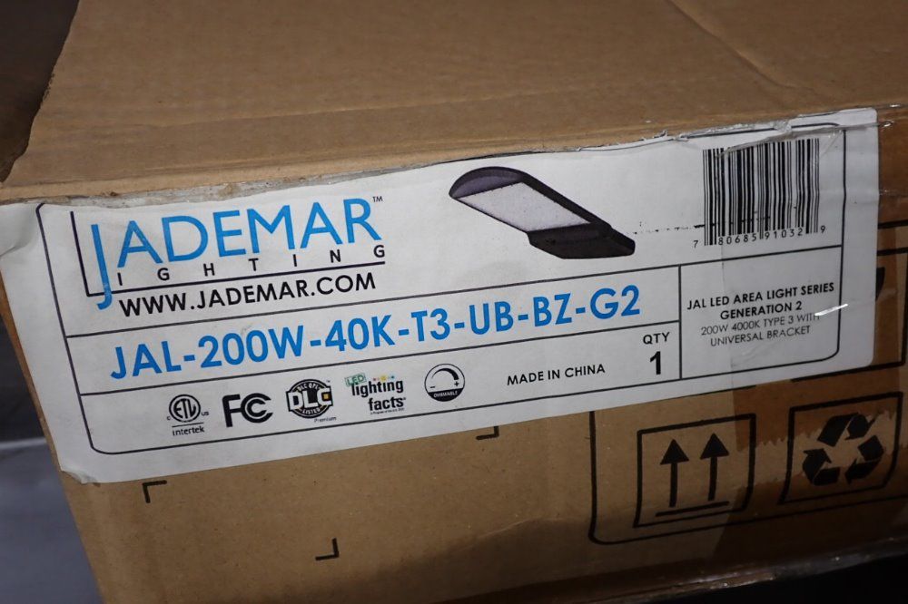 Jademar Led Shoe Box Light