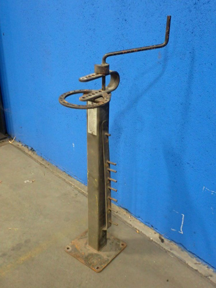 Lockdown Securities Inc. Hot Roll Mild Steel 1/4" Thickness, 5/16"x2" Flat Scroll Bender - B2516