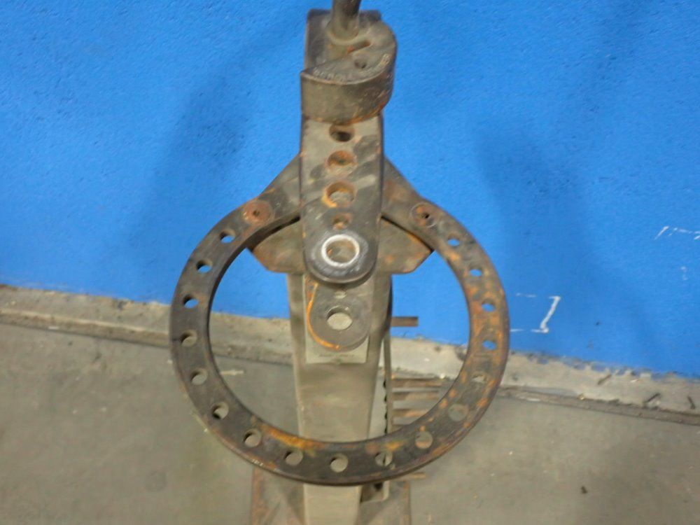 Lockdown Securities Inc. Hot Roll Mild Steel 1/4" Thickness, 5/16"x2" Flat Scroll Bender - B2516