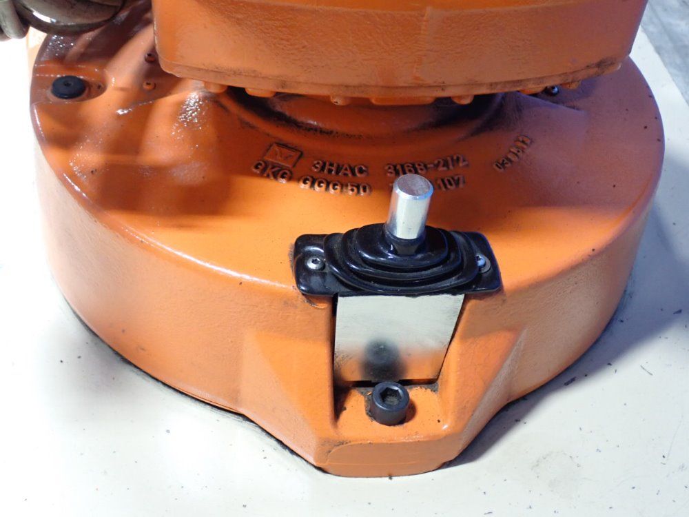 Abb 6 Axis, 16kg Industrial Robot - Irb 2400l