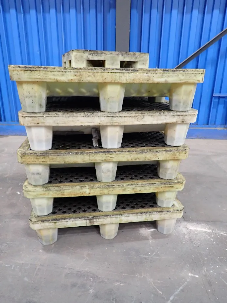 Pig Spill Contianment Pallets - Pak342