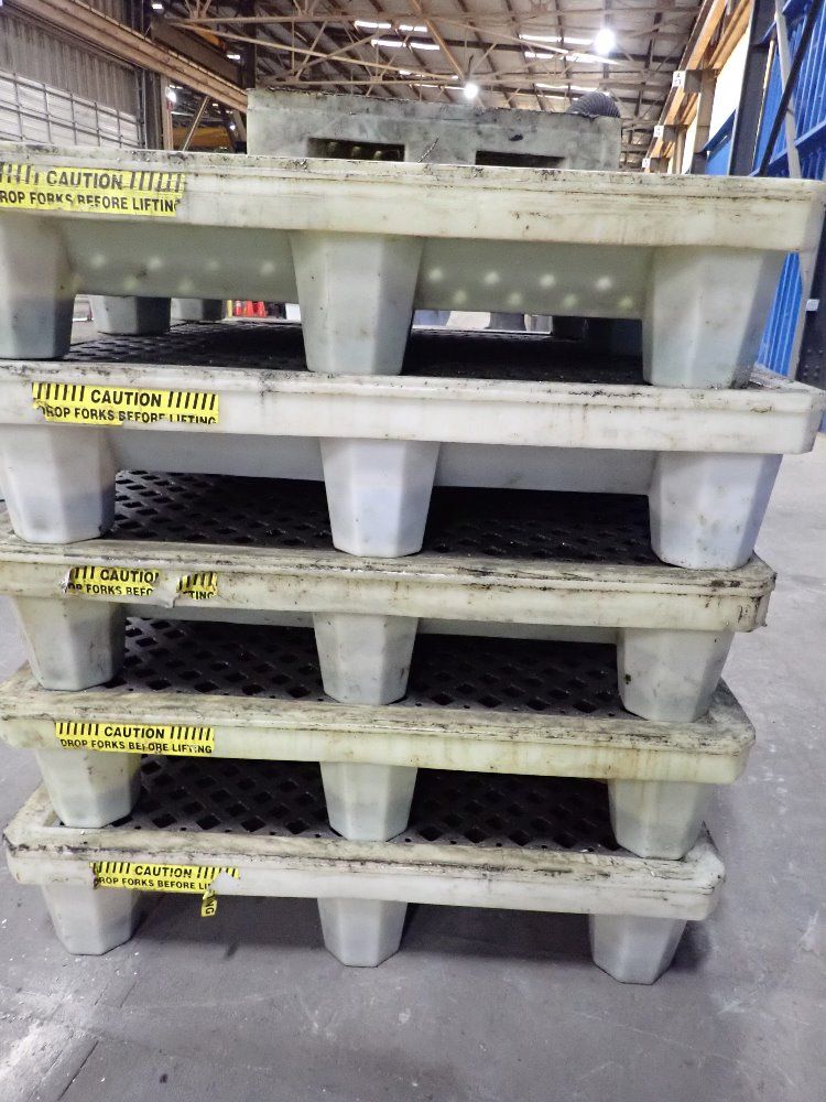 Pig Spill Contianment Pallets - Pak342