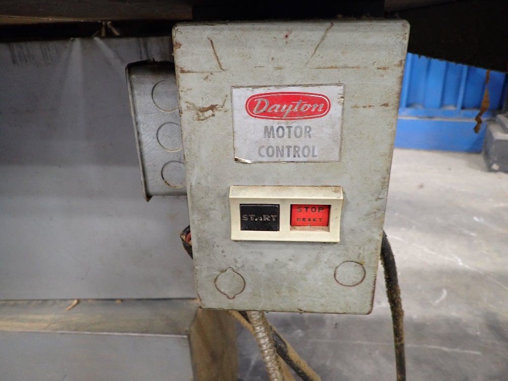 National Saw Works 2hp/9.8a Vertical Bandsaw - A