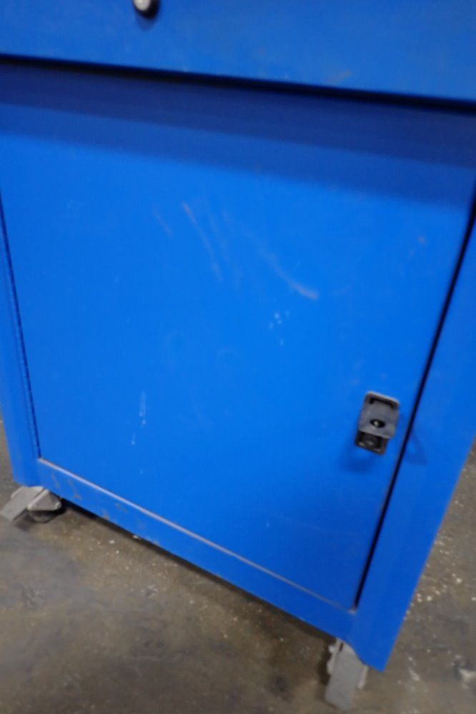 Its Enclosures Computer Cabinet - Ice Station