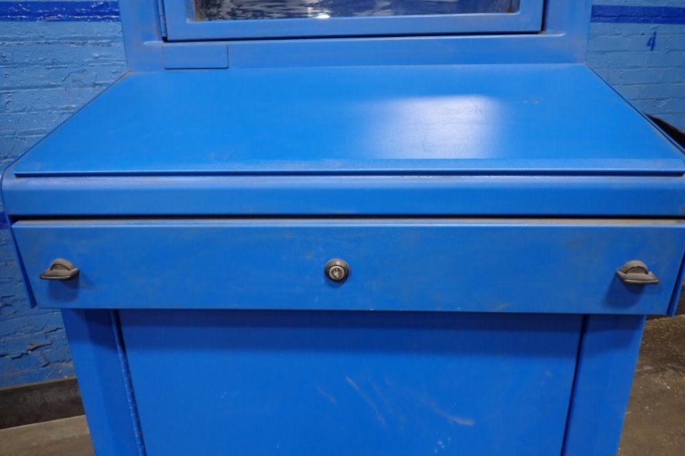 Its Enclosures Computer Cabinet - Ice Station