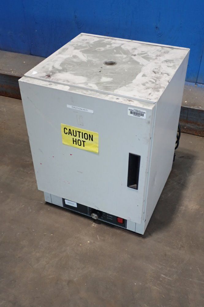 Fisher Scientific 14" X 14" X 14" Vacuum Oven - 516g