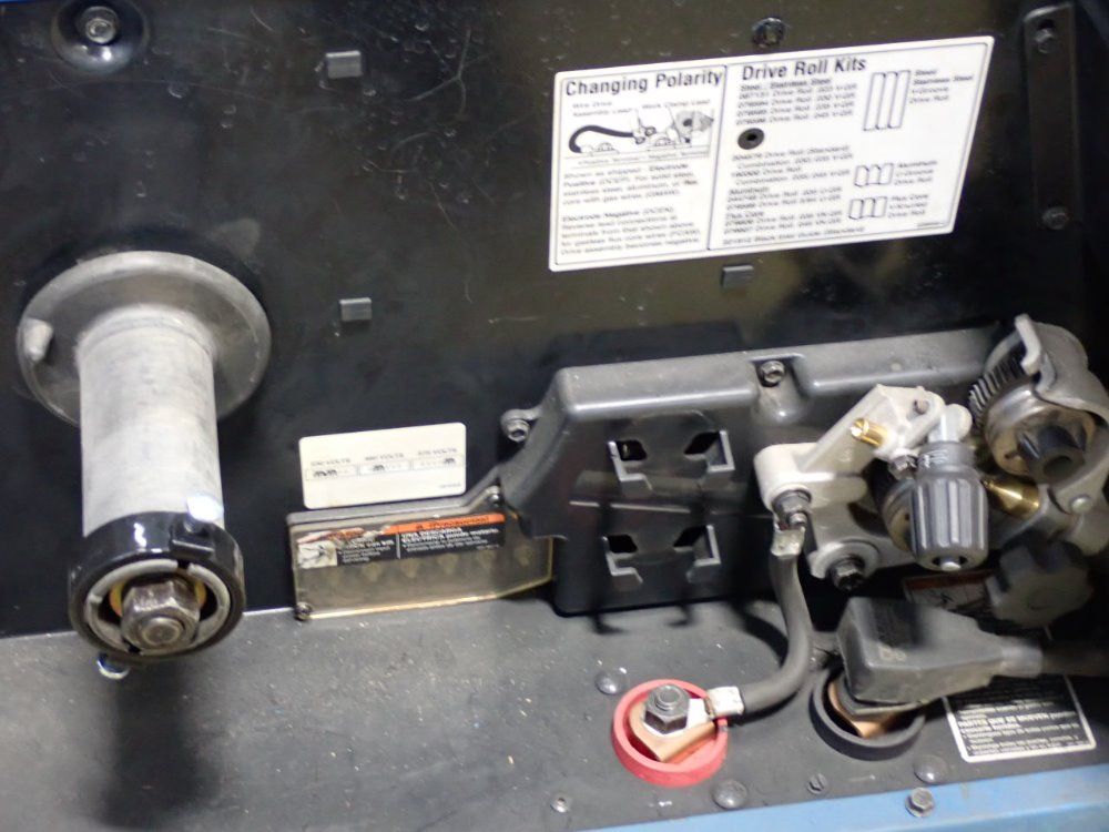 Miller 250a Welder - Millermatic 252