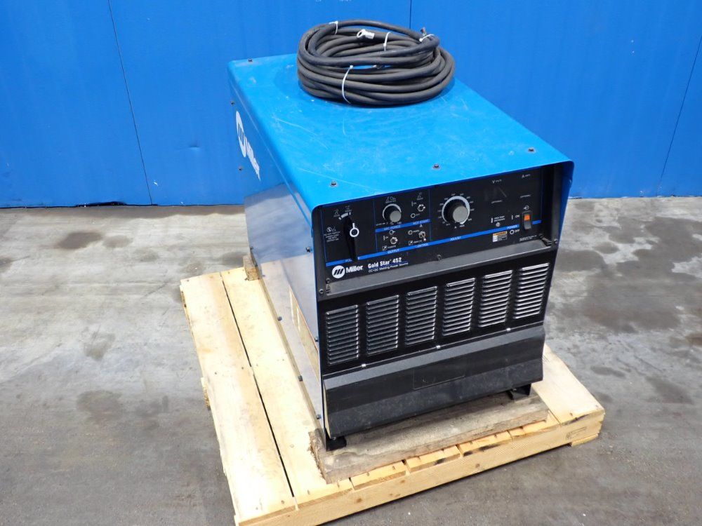 Miller 20-590amps Welder Power Source - Goldstar 452