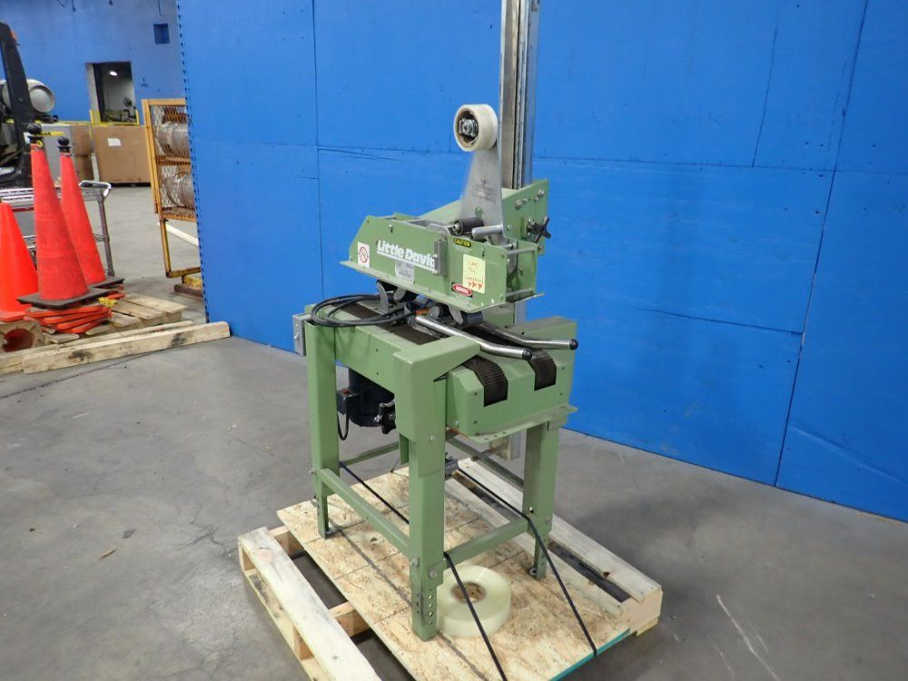 Loveshaw Corp. 2 1/2" Little David Taping Machine - L07d