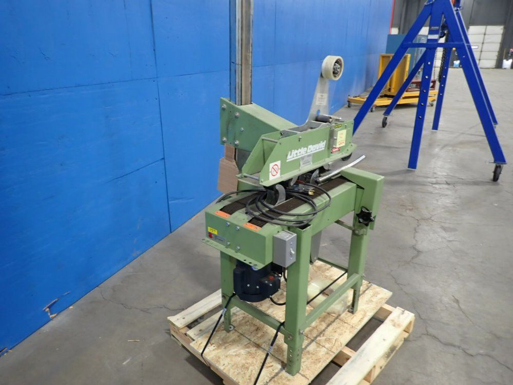 Loveshaw Corp. 2 1/2" Little David Taping Machine - L07d