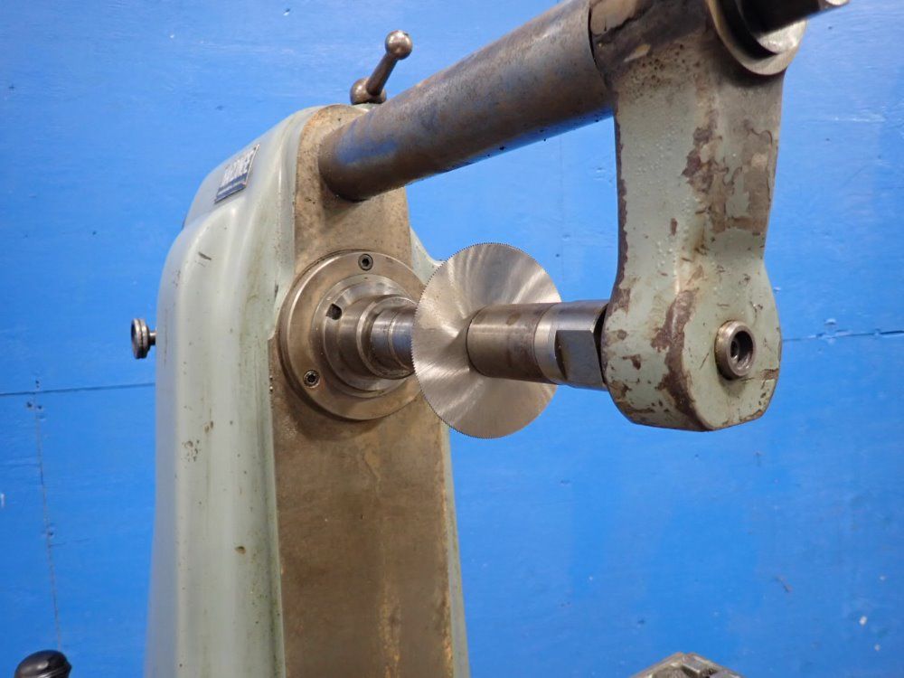 Hardinge 25" X 6 1/2" Horizontal Mill