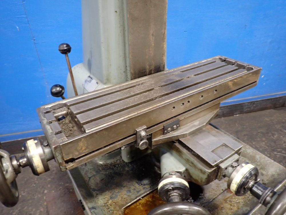 Hardinge 25" X 6 1/2" Horizontal Mill