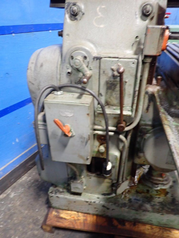 Cincinnati 41" X 10" Horizontal Mill