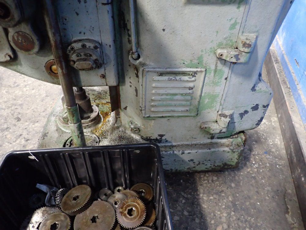 Cincinnati 41" X 10" Horizontal Mill