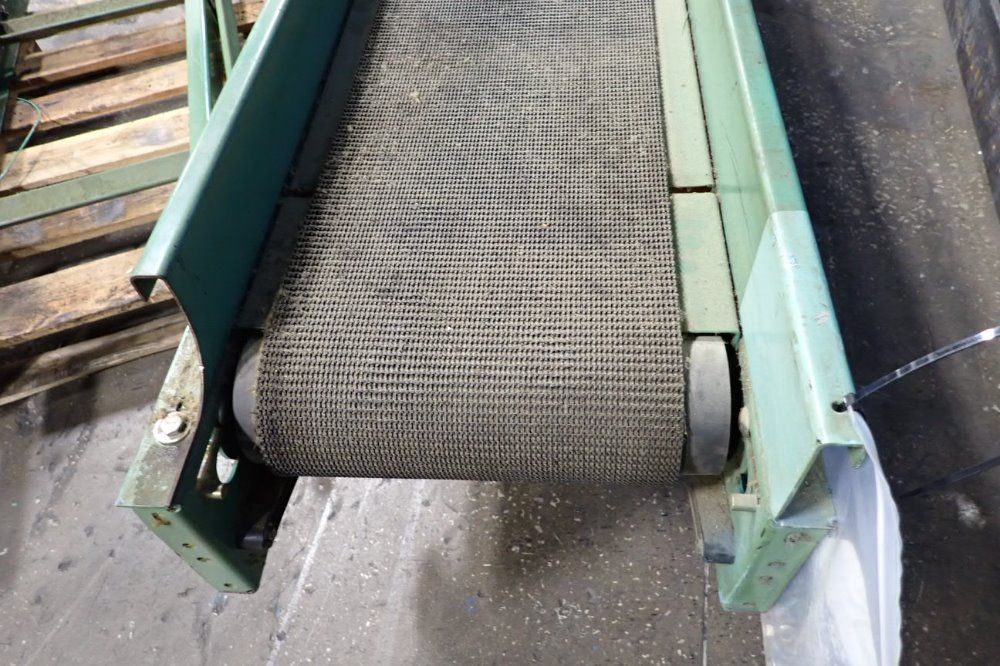 Roach Conveyors 12" X 142" Belt Belt Conveyor