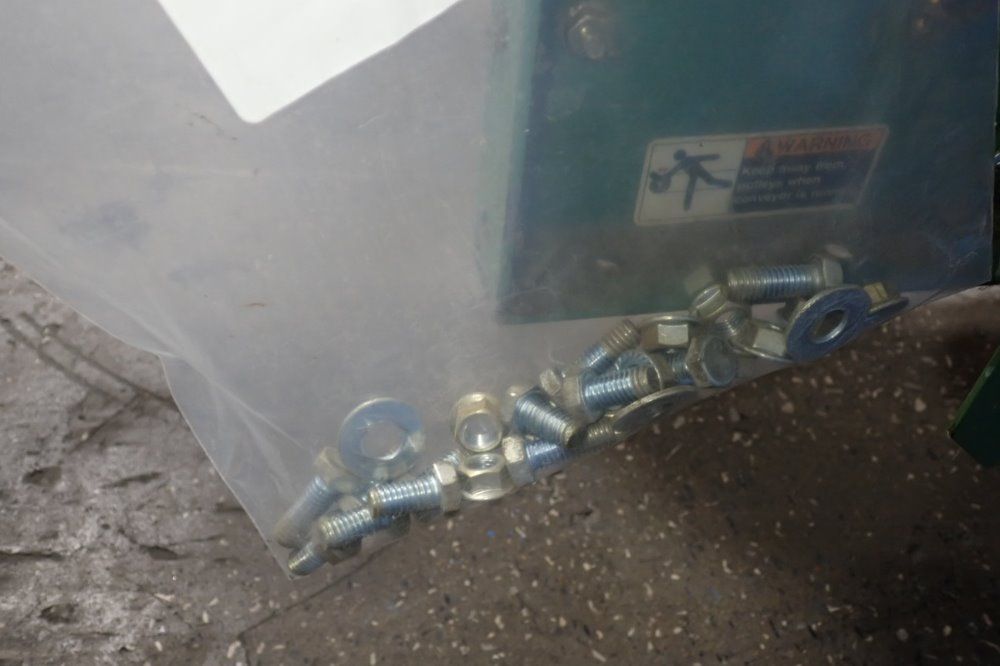 Roach Conveyors 12" X 142" Belt Belt Conveyor