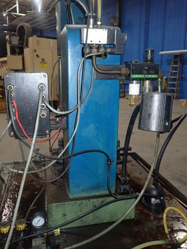 Xl Engineering Inc. Orbital Riveter / Drill