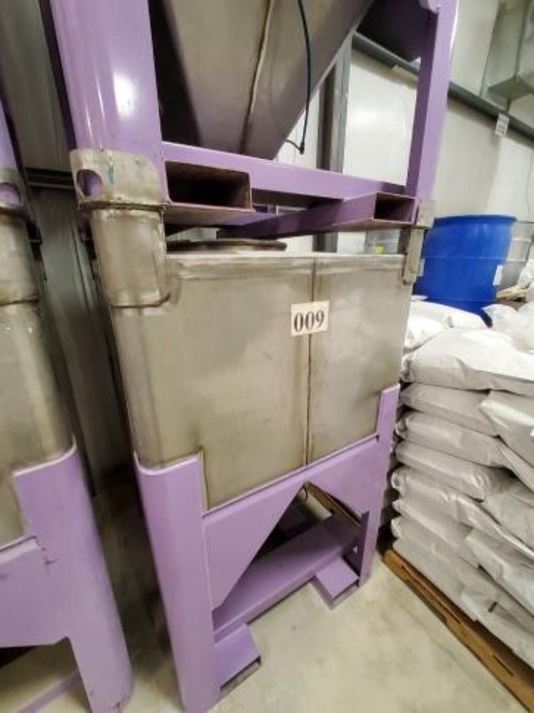 Stelfab 700lt Ibc Totes