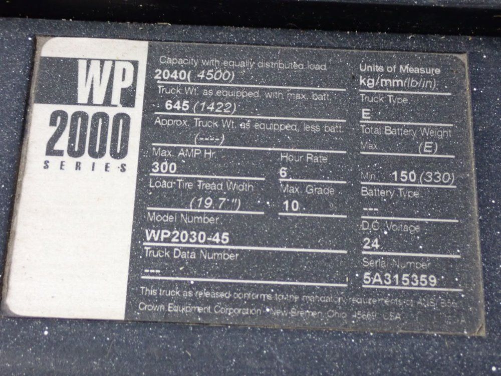 Crown 4500lb Electric Pallet Jack - Wp2030-45