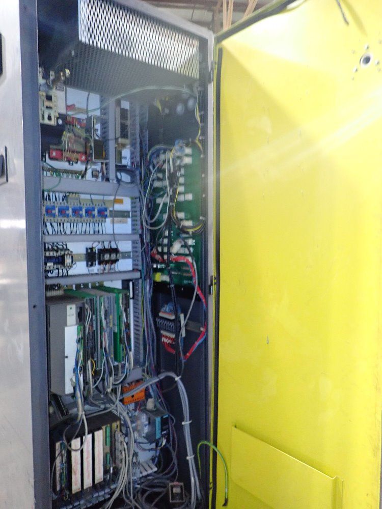 Cincininnati Milacron Cnc Vertical Machining Center - Arrow 500