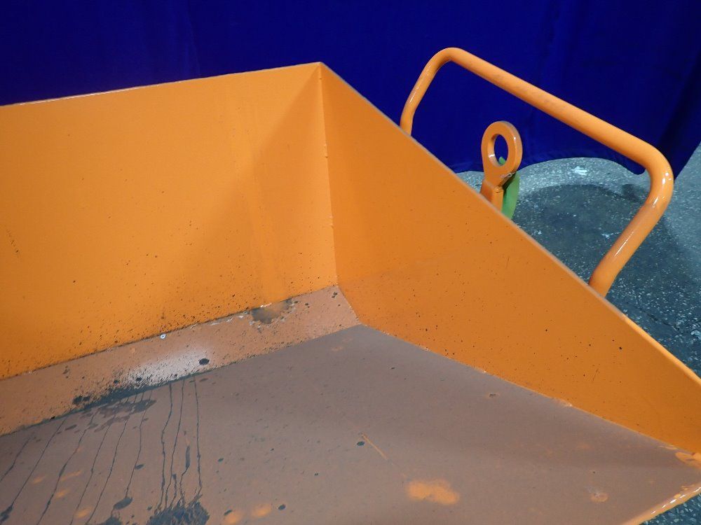 K-tec 2000 Lbs Self-dumping Hopper - 1825