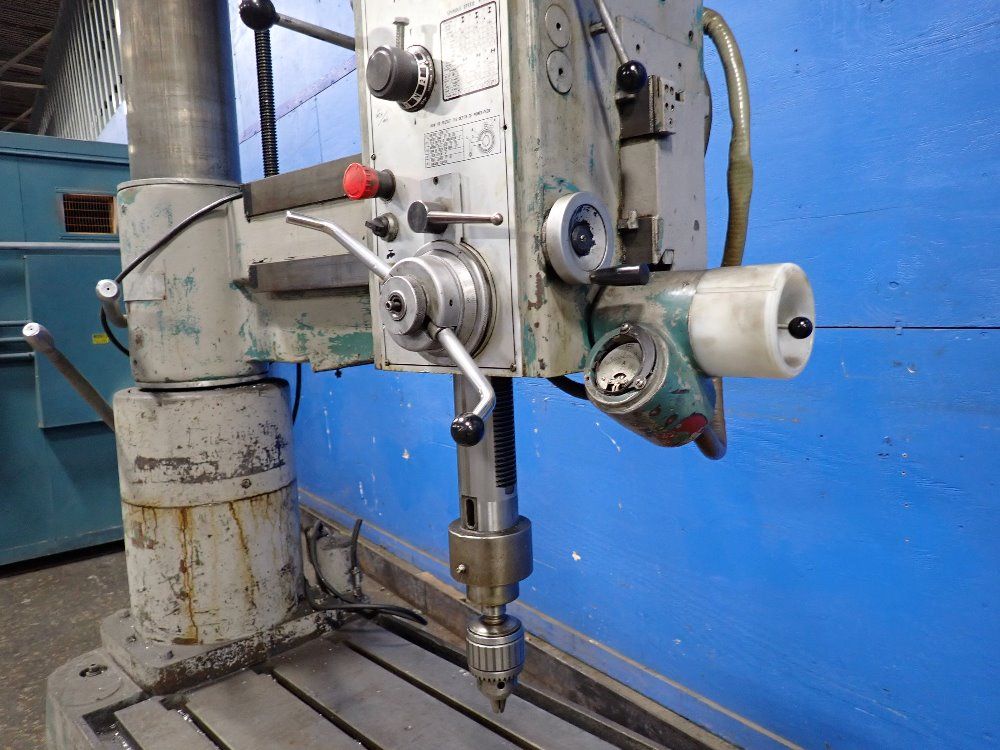 Sunmax Radial Arm Drill