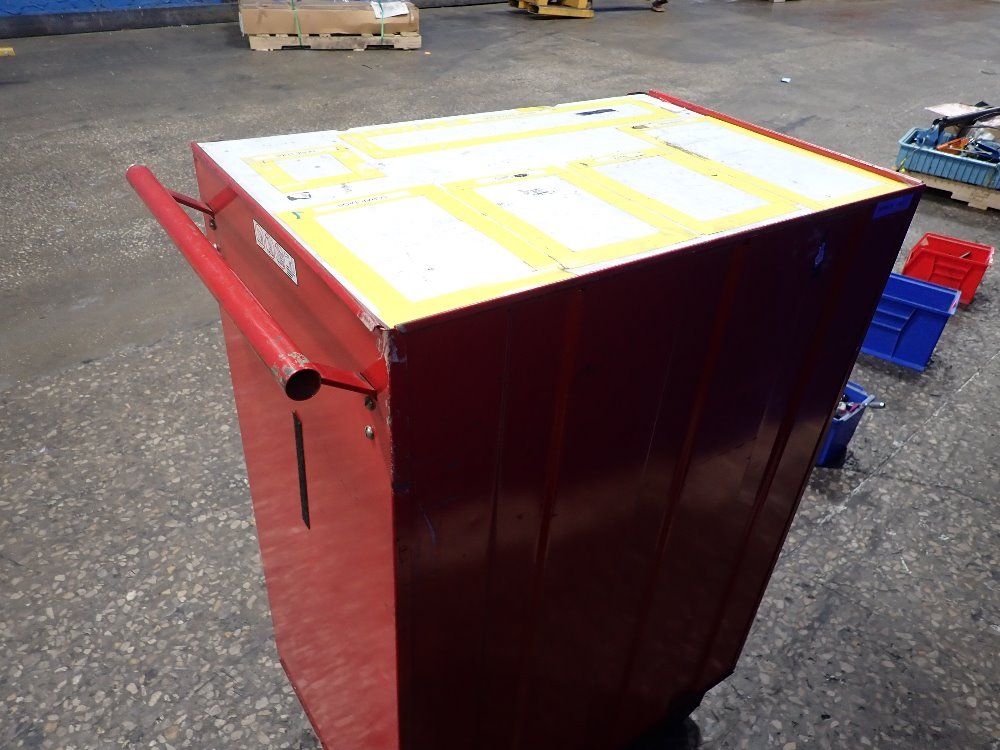Waterloo Tool Cabinet